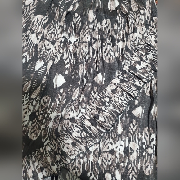 H&M ruffled metallic skirt - Picture 2 of 6